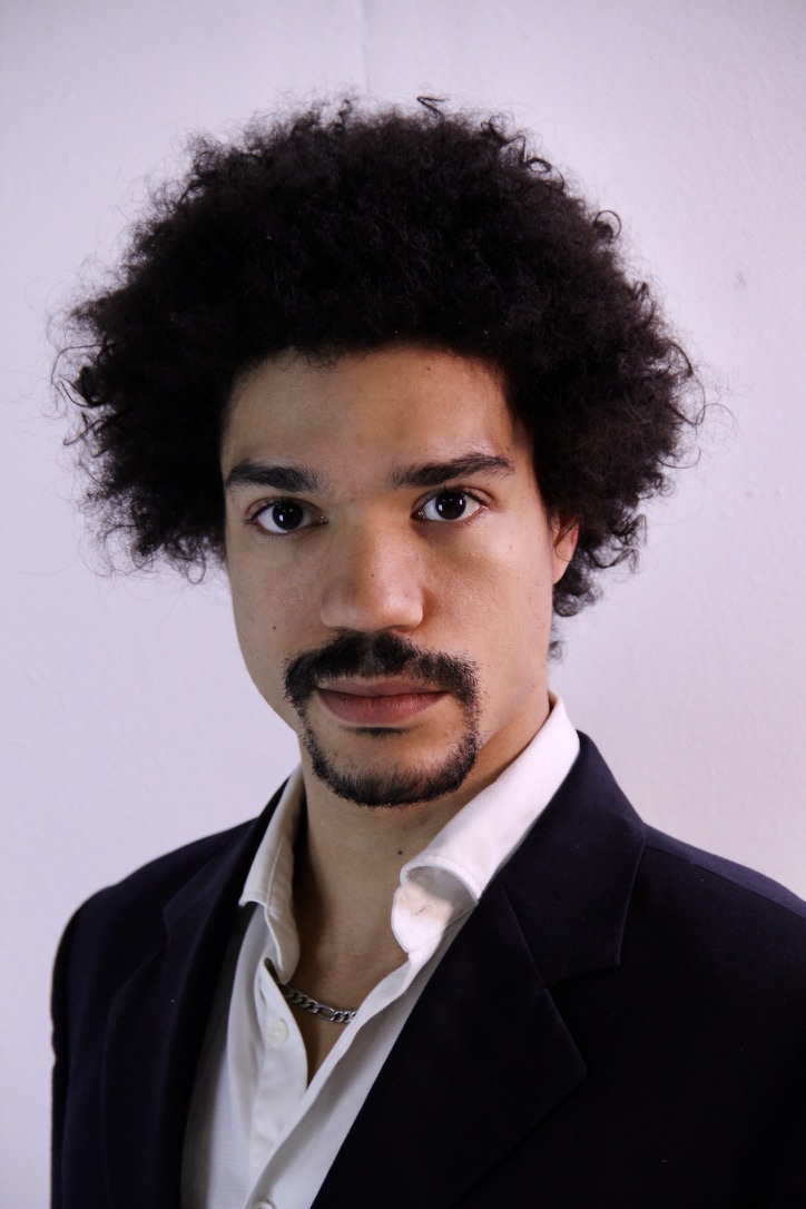 Delanoe Pirard - AI Researcher and Automation Engineer specializing in Reinforcement Learning and Computer Vision, based in Brussels, Belgium